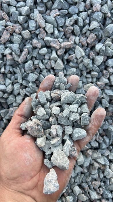 Щебінь Песок Чернозем Щебень Песок Торф в мішках та насипом 50кг-30тон