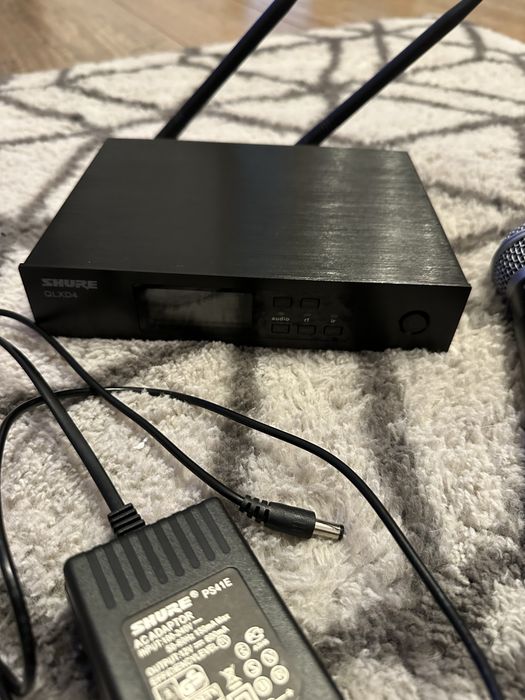 Stacja shure qlxd4 z mikrofonem qlxd2 beta 58a (cyfra)