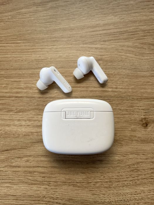 Sluchawki JBL Tune Beam