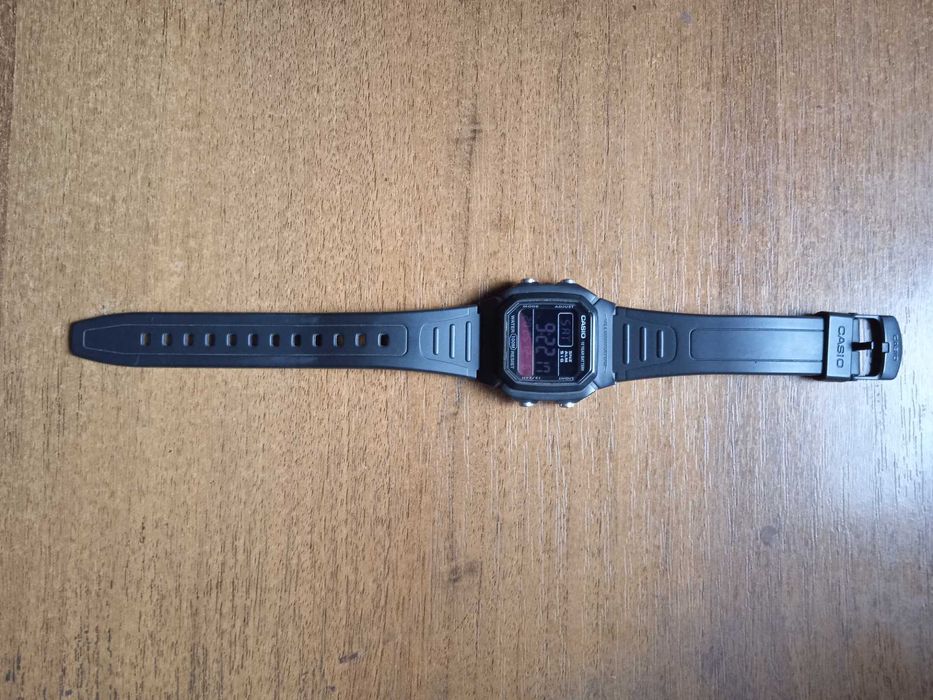 Годинник Casio W-800H