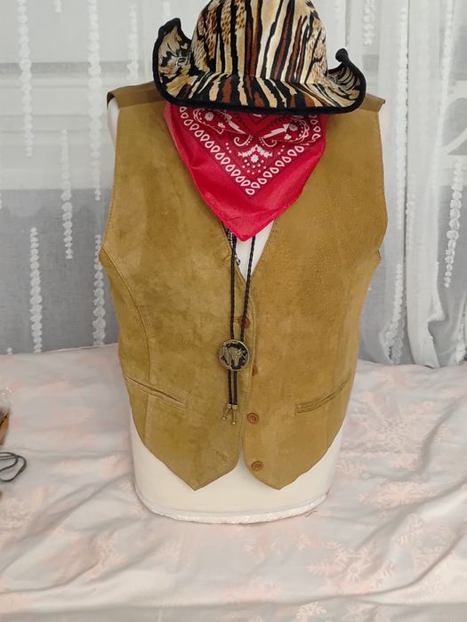 Strój przebranie kowboj kowbojka 4 cz.kamizelka  skóra naturaln roz 42