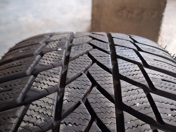 4 Pneus Lassa Snoways 4  235/50 R18