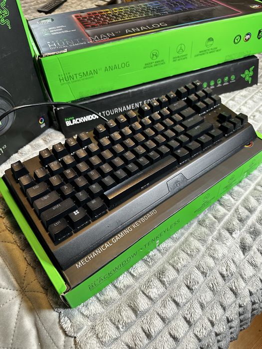 Klawiatura Razer Blackwidow v3 Tenkeyless Chroma