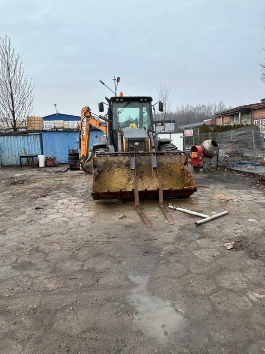 Wynajem koparko-ładowarki Case