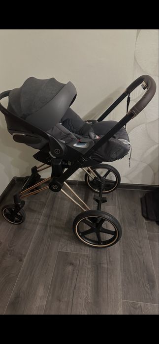 Cybex Priam Simply Flowers Grey коляска