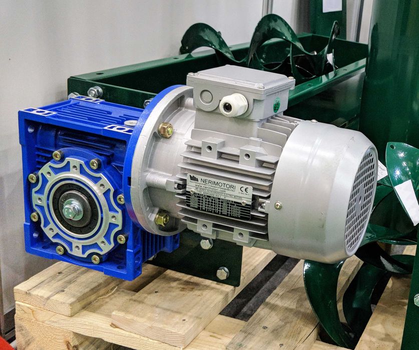 Мотор-редуктор для шнека та норії | Черв'ячний редуктор NMRV/CMRV/PMRV