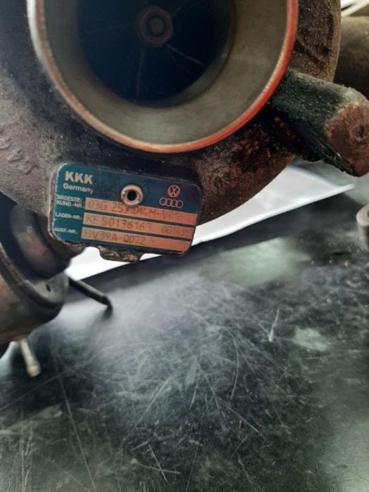 turbo vw BLS  ref: 03g253014mv010