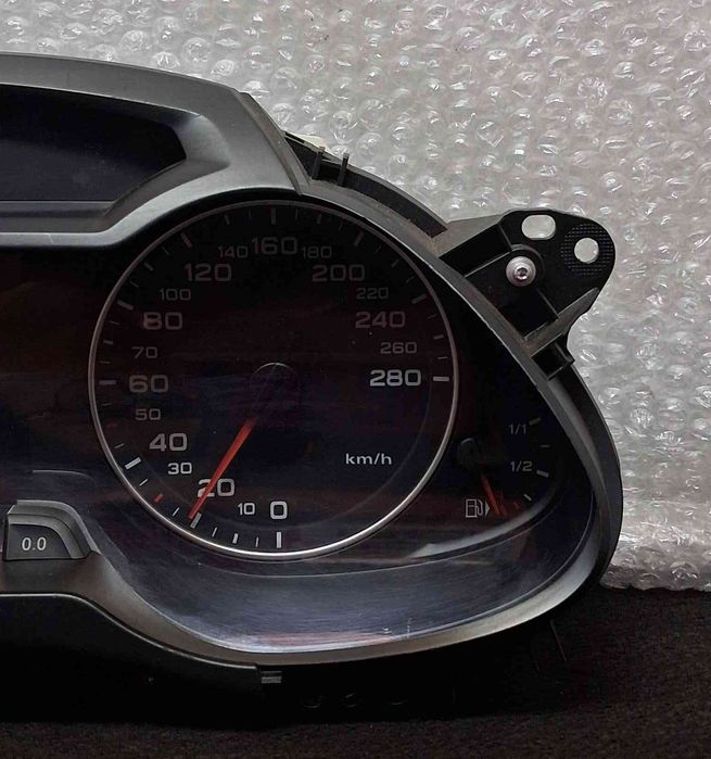 Quadrante / Painel de Instrumentos 8K0920931J - AUDI A4 B8 Avant