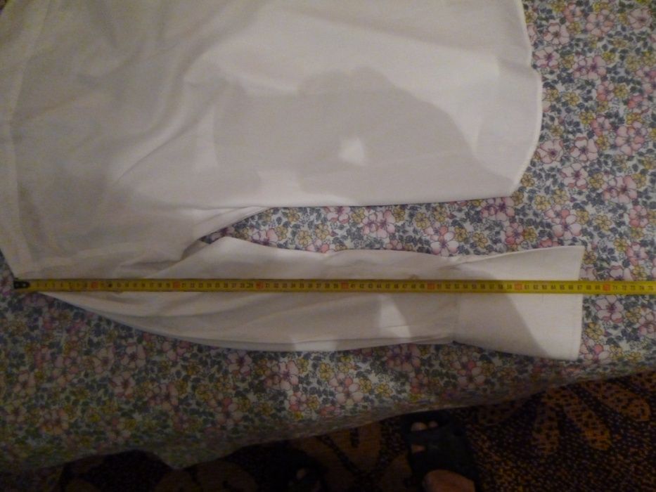 продам белую рубашку