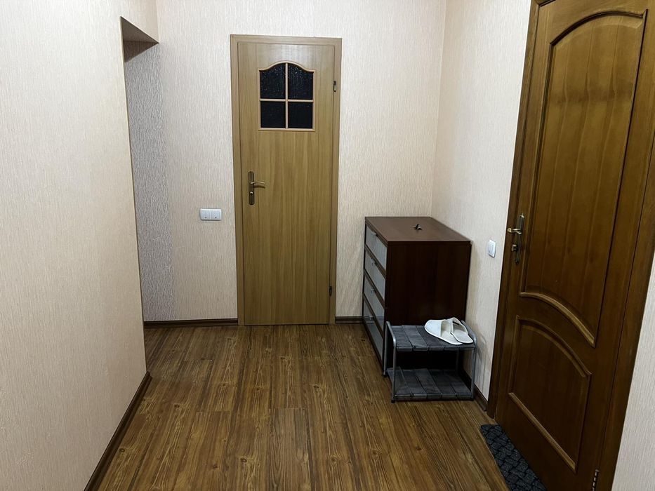 Оренда 1к.кв.-ра ст.м.Дарниця, бульв.Верховної Ради 14Б,
