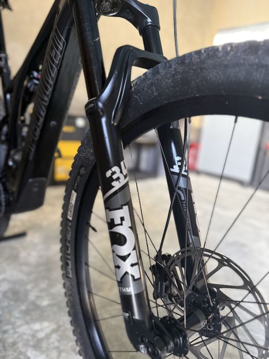 Specialized em carbono