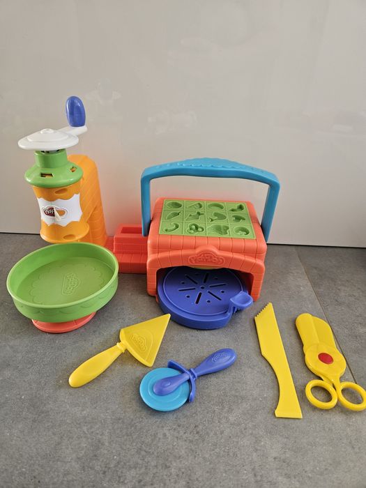 Ciastolina PLAY DOH zestaw zabawek + pudełko gratis