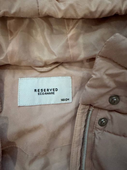 Куртка на дівчинку