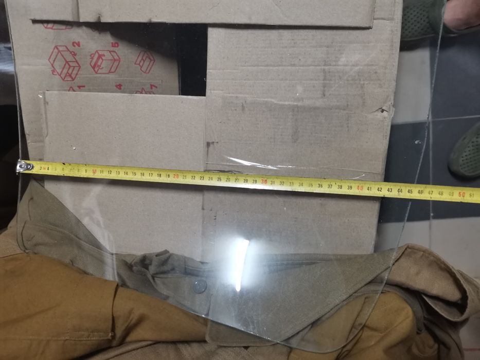 Лобовое стекло, не знаю от чего