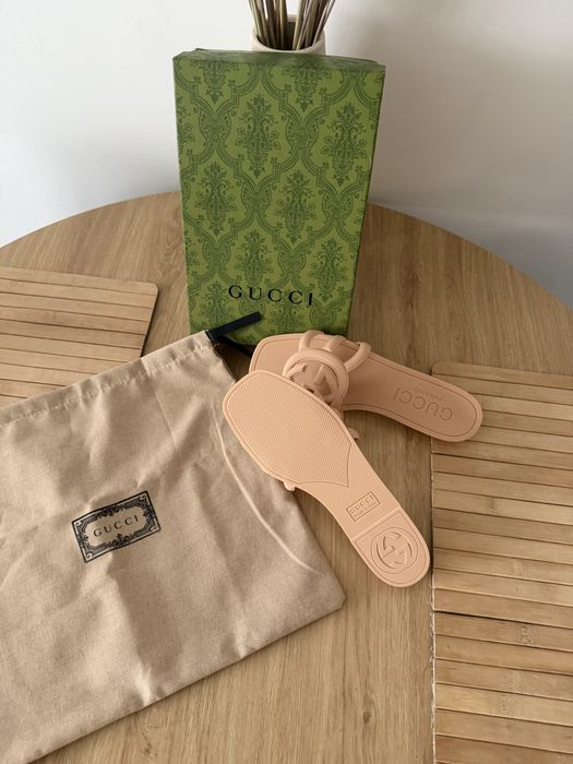 Klapki Gucci Sandały GG Interlocking G