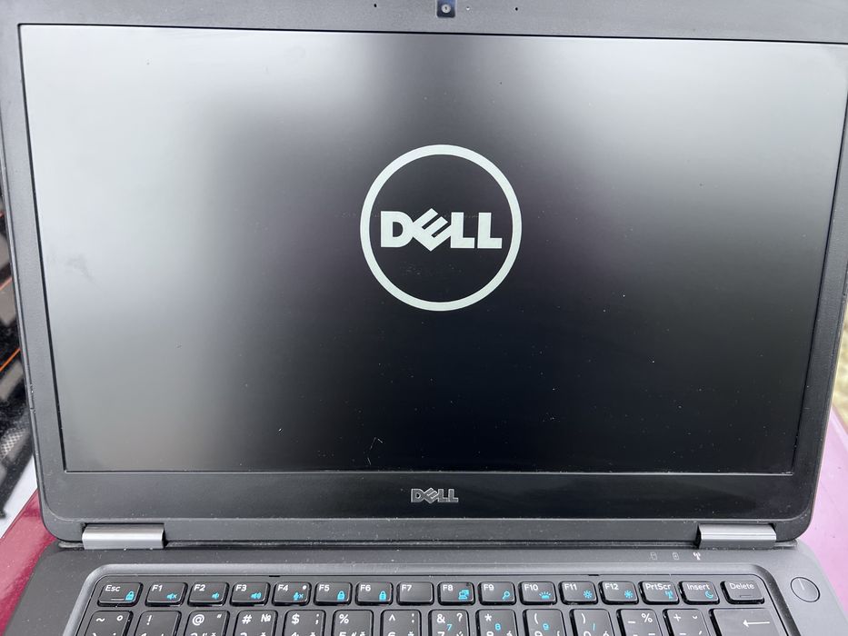 Ноутбук Dell Latitude E7450 14" Full HD IPS / i5 / 8GB / SSD 256GB / Батарея 76%