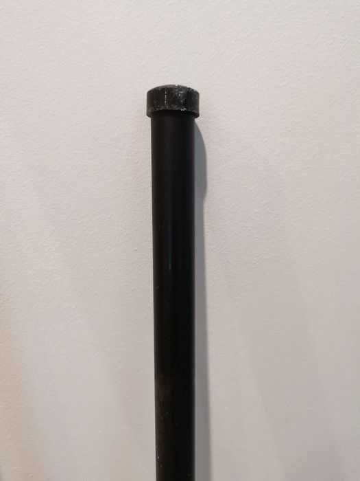 Conjunto de 4 varões de cortinado usados + 4 terminais