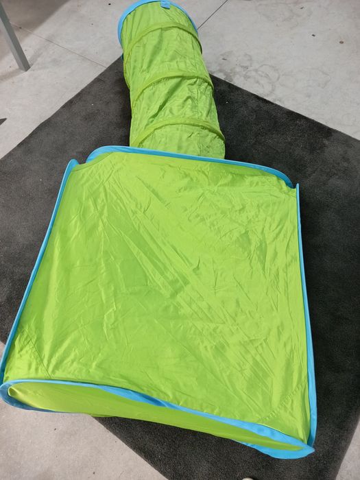 Tenda de brincar com túnel