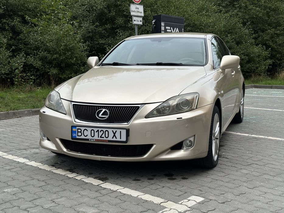 Lexus IS 220d 2005р