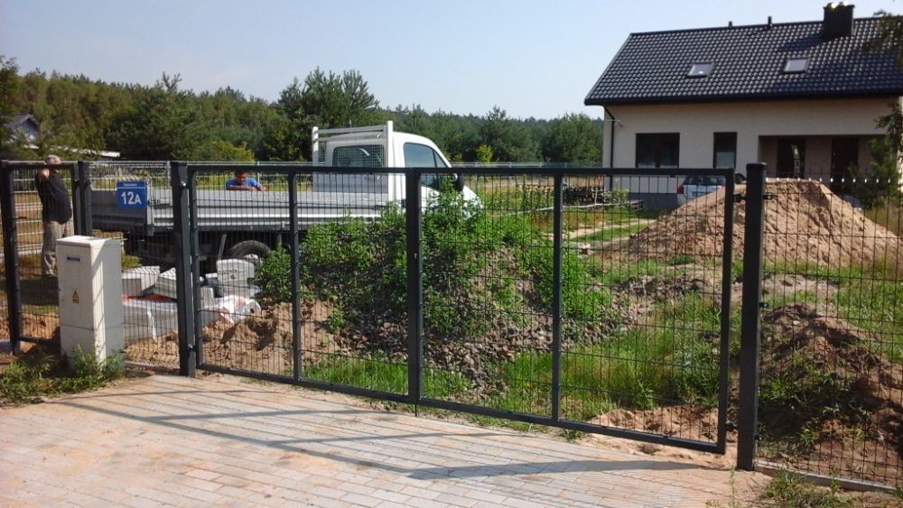 PRODUCENT BRAM ! 4m / 1,5m panelowa 2D dwuskrzydłowa !!