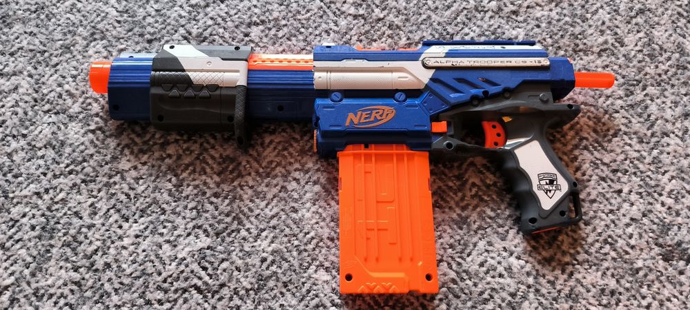 Karabin NERF - duży magazynek.