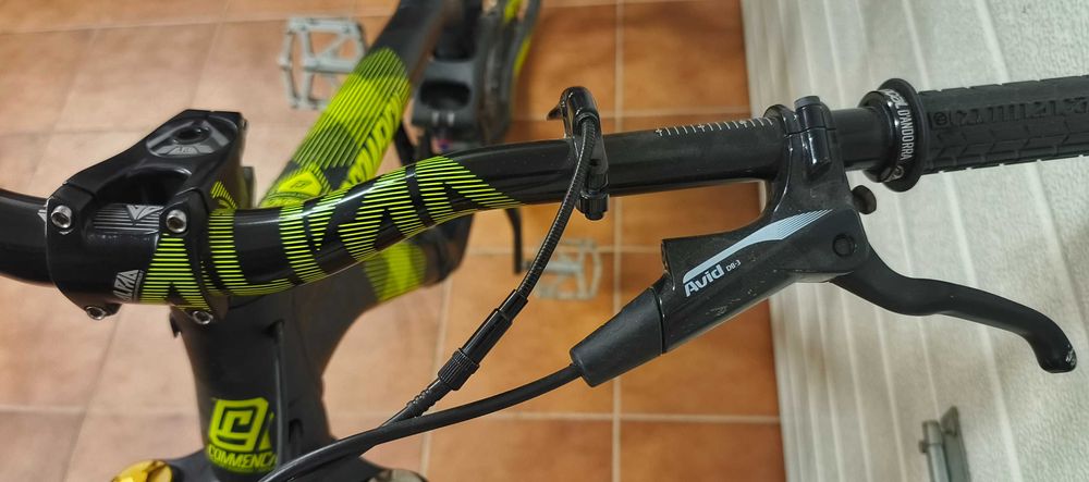 Commencal AM V3 (btt enduro/trail)