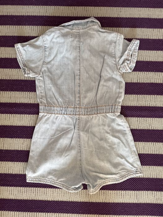 Vestido de ganga para uma menina de 2 anos