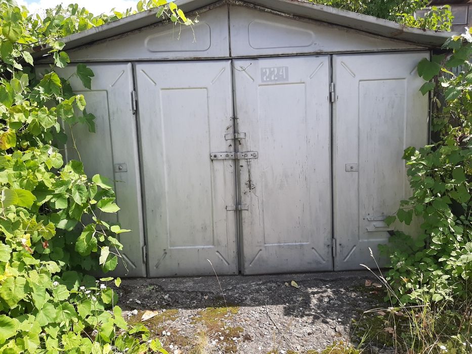 Гараж металевий, утеплений