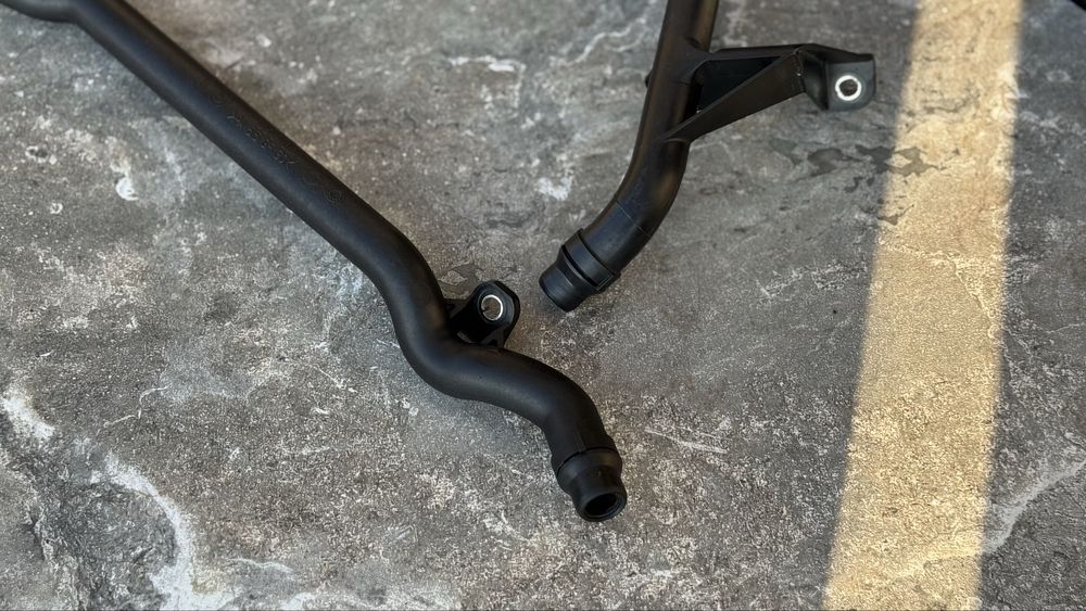 Патрубки охолодження пластикові БМВ Е39 Е46 М54 М52ТУ патрубок бмв е39