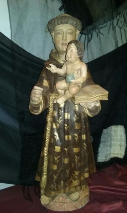 St Antonio madeira arte sacra