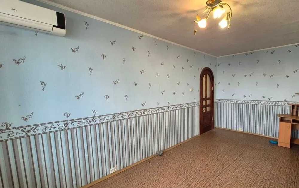 LS31 Продам 1 комнатную квартиру на Алексеевке возле метро.