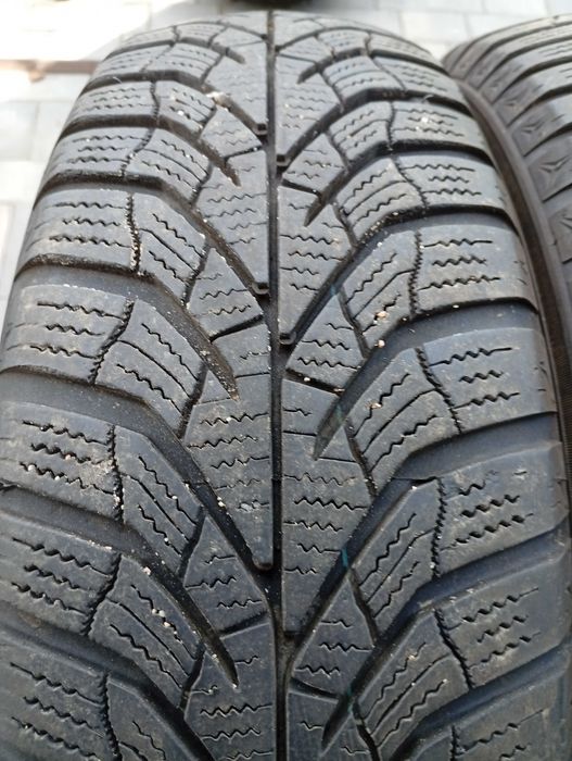 Opony Zimowe Kumho Wintercraft WP52 165/70R14 2022r 26,6mm (A325)