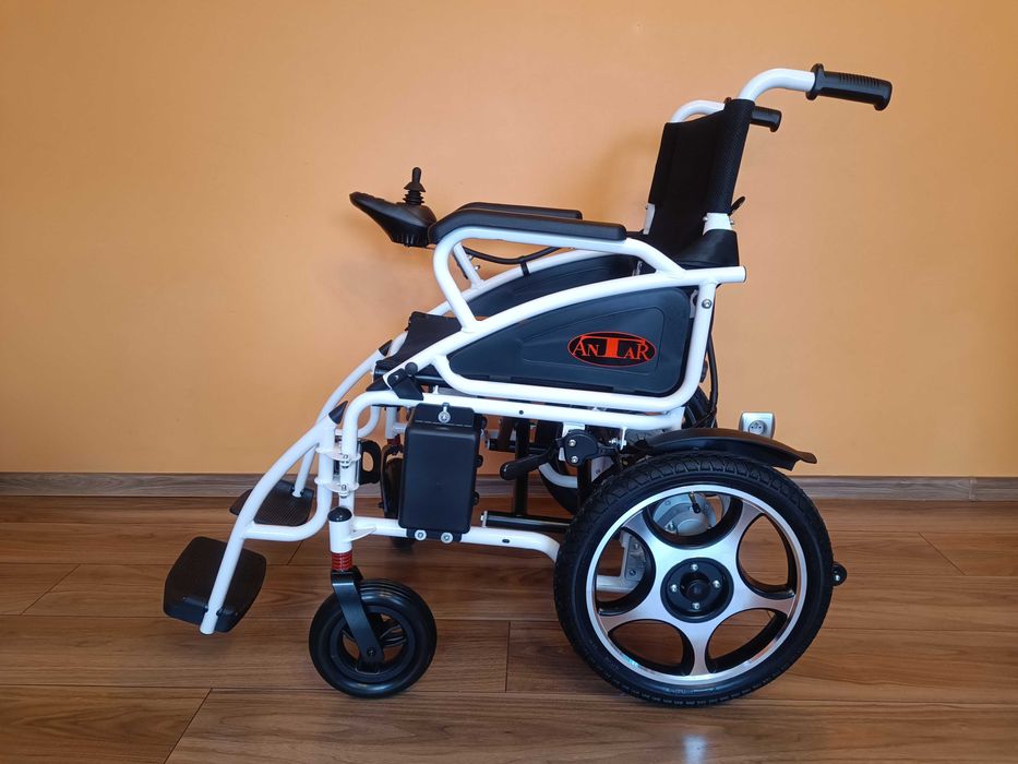 Nowy Polski Wózek Inwalidzki - Elektryczny, składany - GWARANCJA