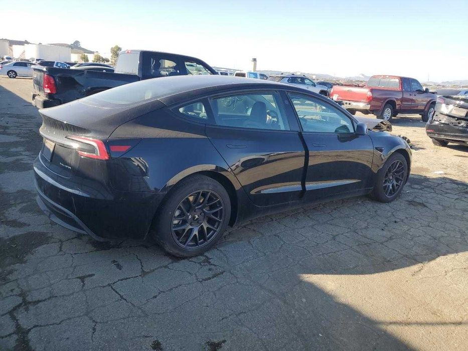 TESLA MODEL 3 highland Бампер 2023- тесла модел 3 розборка