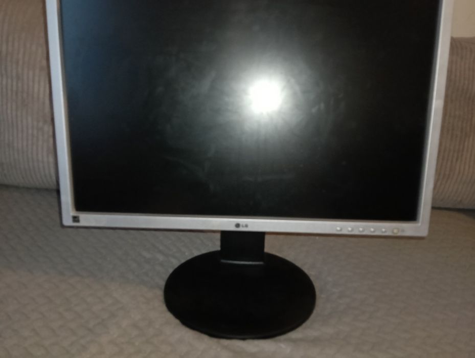 Monitor Lg FLATRON 65Hz