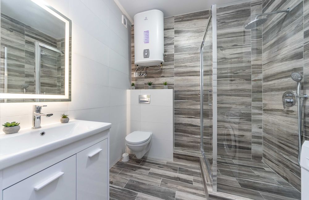 Бажана, 17 - 5хв. від метро - стильна студія у будинку з Укриттям!