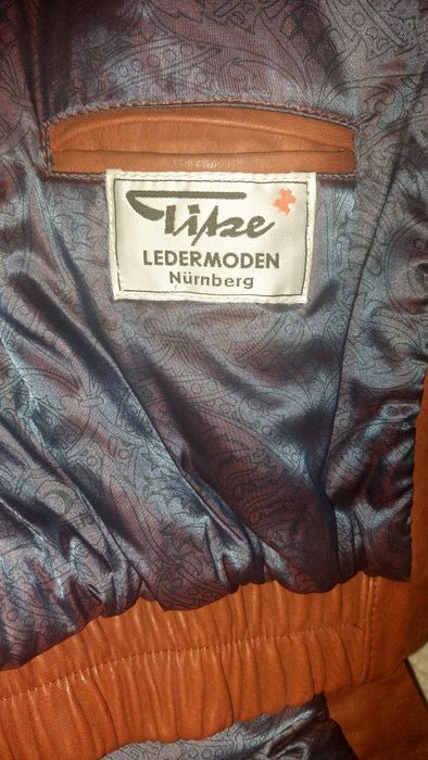 Вінтажна шкіряна куртка (54)