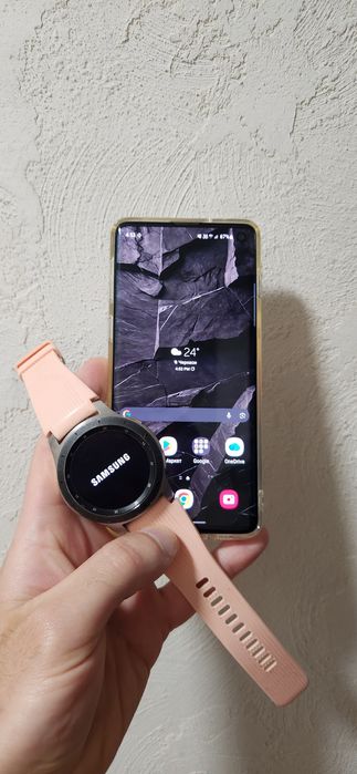 Samsung S10 8/128 + Samsung S3 Gear
