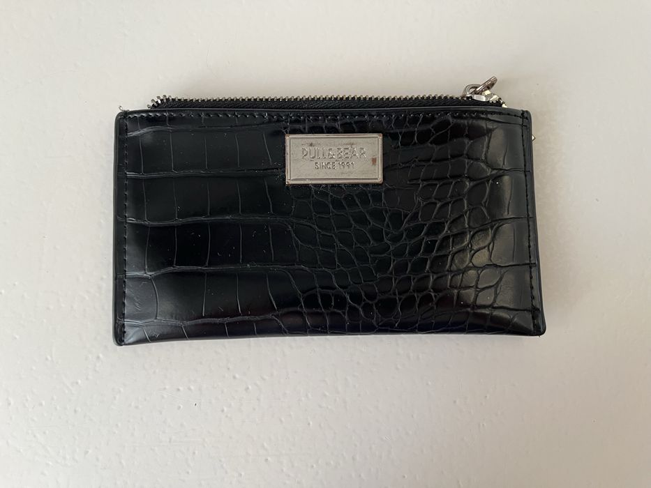 czarny portfel portmonetka