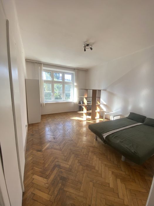 3-pokojowe mieszkanie w okolicy Ronda Mogilskiego