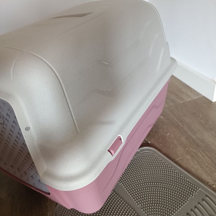 Caixa de areia para gatos com porta