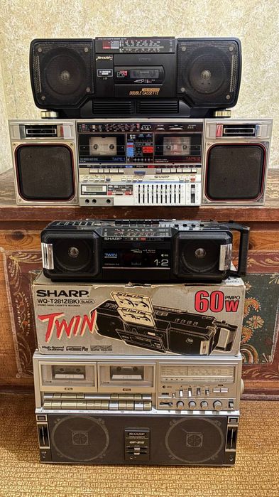 Вінтажний Касетний Магнітофон(Sharp GF-515z.GF-800z.WQ-t238h.WQ-t281z*
