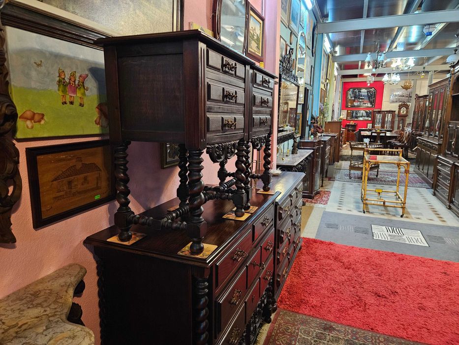 Mesas de cabeceira antigas em madeira maciça - óptimo e