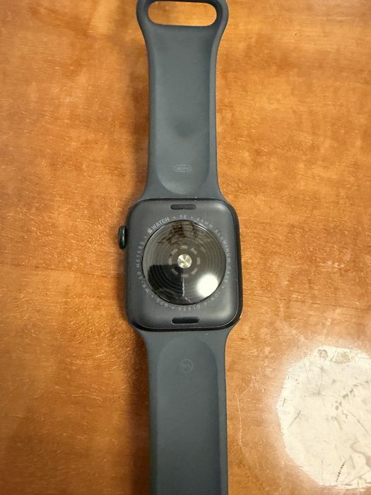 Apple watch SE 2 44mm bateria 99%