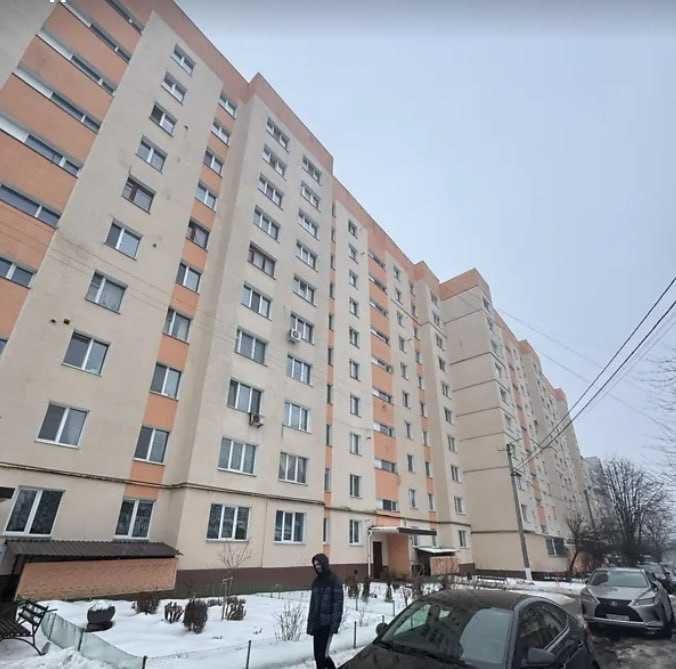 Продаж 3к Урожай  середній поверх ремонт купити трикімнатну квартиру