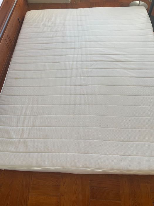 Colchao Sultan IKEA 2m x 160