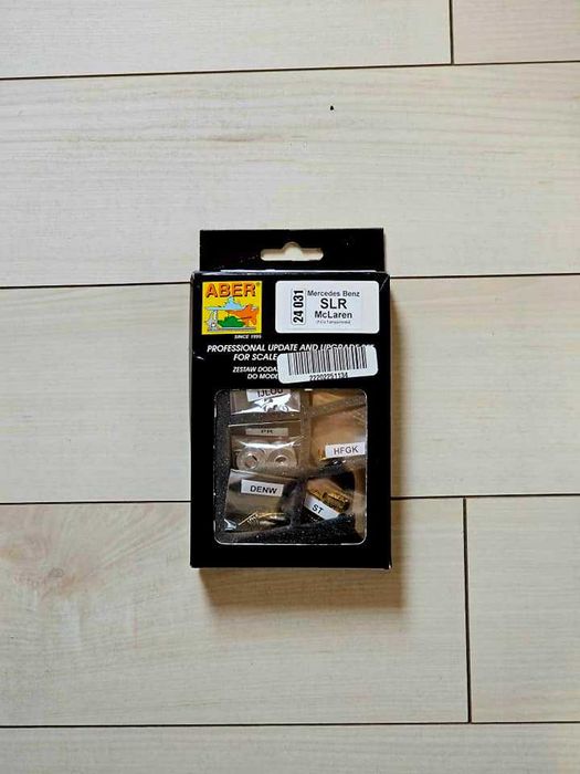 Mercedes SLR McLaren - Tamiya 24290 + Waloryzacja Aber 2403