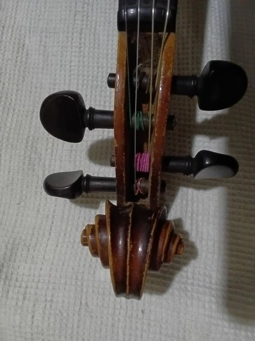 Скрипку Paolo Maggini