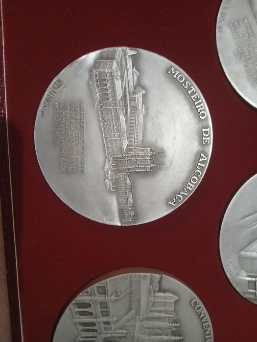 Medalhas monumentos Portugal Estanho
