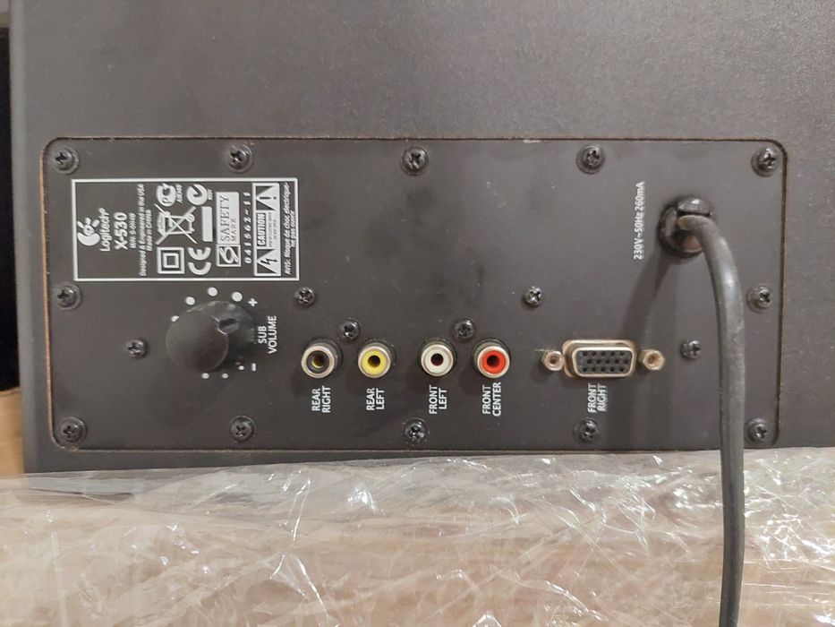 Colunas Logitech x530 e subwoolfer